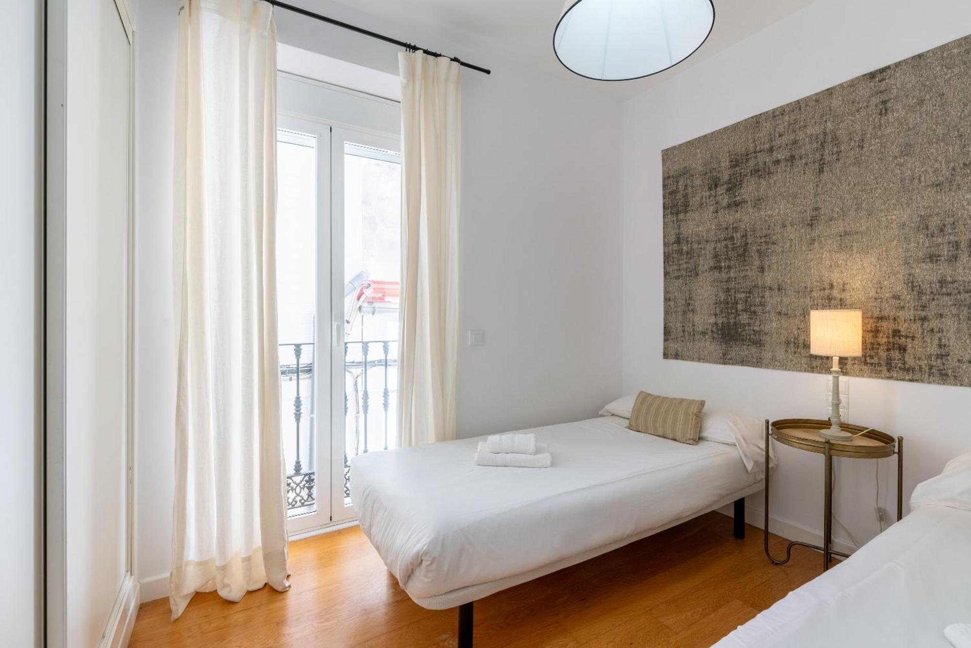 Veoapartment Alhondiga Primero Севиля Екстериор снимка